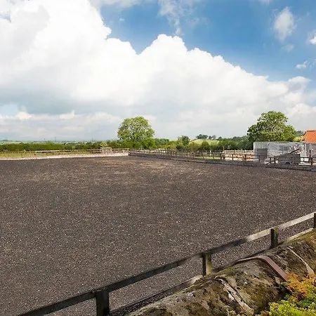 Woodlands Farm 5*